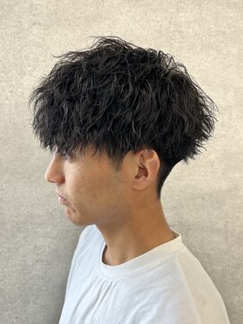 ブラック 渋谷(BLUCK) 【渋谷駅から徒歩6分☆メンズ特化】ツイストスパイラル