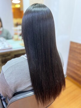 アークスヘアー 20代30代40代ストレートアッシュベージュ髪質改善大人ロング