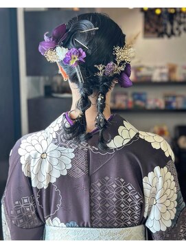 イグルー(igloo) 卒業式ヘアアレンジ　ツルッとデザインツイン