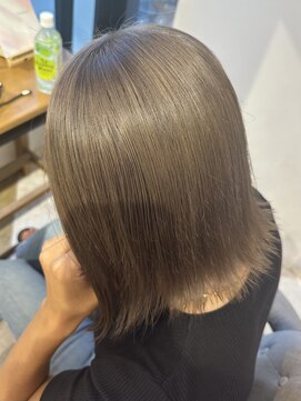 ラビス 池袋(Lovis) ワンレン/ネビージュ/エクステ/インナーカラー/韓国/池袋