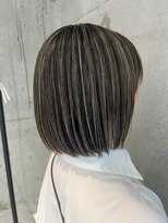 プラスシー(+C)&nbsp;ボブスタイルにメリハリ地毛にハイライト！福岡ハイライト