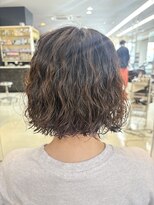 シャンプーボーイエイムス(SHAMPOO BOY aims) 縦落ちパーマ