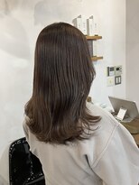 レイリー(LAiLy)&nbsp;透明感　ミディアム　アンバー