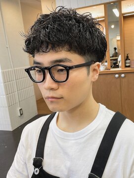 エルマノ 仙川(L mano) 〈k19〉メンズパーマブリーチフェードツーブロックスパイラル