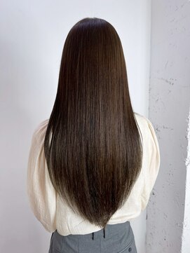 シオン(shion) 美髪おくれ毛韓国前髪カットヘアロング_ba550272