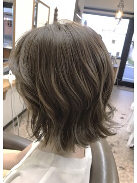 プリーム ヘアー(Pleame hair) グレージュ
