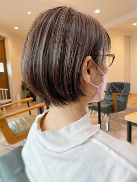 コムシュブー(Comme Cheveux) 【Comme Cheveux】ショートミルクティーカラー☆/東（アズマ ）