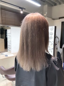 コワファーストナガサキシャンプーボーイ(COIFF1RST NAGASAKI SHAMPOO BOY) ミルクティーベージュ