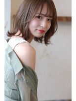 メゾンマリ(MAISON MARI) オリーブベージュボブレイヤー