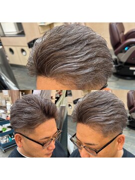 銀座マツナガ 浅草店 シルバーハイライトカラーツーブロック刈り上げショート