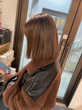 コワファーストナガサキシャンプーボーイ(COIFF1RST NAGASAKI SHAMPOO BOY) 大人可愛い20代30代40代黒髪前下がりショートボブ丸みショート◎