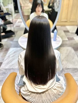 ロンド ロビン 栄(Lond robin) 【Lond robin】清水 美冴 ブルーブラック/酸性縮毛矯正/髪質改善