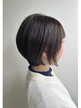 ロータスヘアーデザイン(Lotus Hair Design) 【lotus　下枝】柔らかショートボブ/前下がりショートボブ