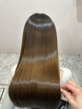 スレーヌサロンハナレ 北千住美容院(Sereine salon HANARE)の写真/《北千住/完全個室内完結型サロン》髪質改善トリートメント配合のカラー剤で、カラーしながら髪質改善♪