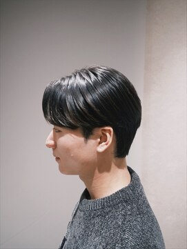 アレアル 広島並木通り店(ALEAR) 刈らないセンターパート