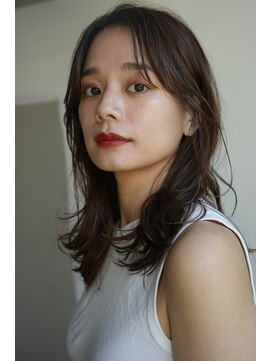 エインアンリー 明治神宮前(AIN.ANLY.) ミディアムパーマ、ミディアムパーマゆるめ、ニュアンスパーマ