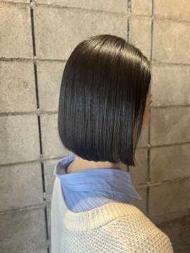 ブラン(blanc.) 切りっぱなしボブ