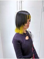ミュー(Mu)&nbsp;ステップカット　インナーカラー　イエロー　ブラック