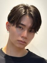 アリエッタ アザブ(ARIETTA AZABU)&nbsp;【arietta二瓶】ナチュラルセンターパート×テーパーフェード