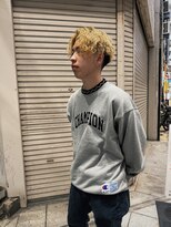 ハイセンス(HISENSE) メンズカットブリーチパーマサボパーマメンズセンターパートGIA
