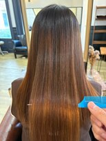 スリー(THREE) 【ロング】艶めく髪質改善カラーで美髪に導く似合わせストレート