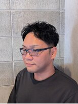 ワンワンオー バーバーショップ コンチネンタル(@110 BARBER SHOP continental)&nbsp;海外風センターパートツーブロックショート韓国風マッシュ