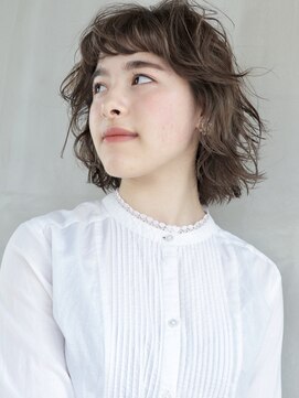 メロウ(MELLOW) 癖をいかしたルーズなボブスタイル