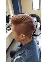 ヘアー スペース シーキューブ(C3)&nbsp;オンとオフで印象変わるツーブロスタイル