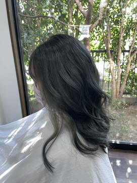 ウジュヘアー(UZU hair) アッシュインナーカラー