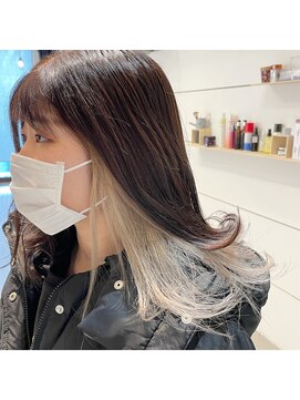 ヘアーメイクチック(HAIR MAKE CHiC) インナーカラーベージュカラーダブルカラー透明感カラー