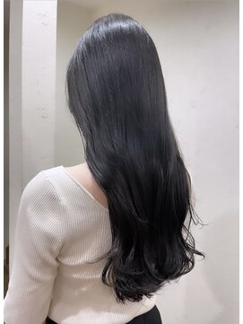 サク(Sac.) ダークグレージュ　ロング　レイヤー