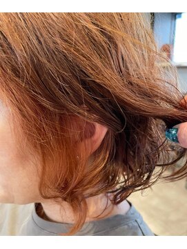 スリービープラス(3beplus) オレンジ色イヤリングカラー