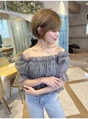 ショート×ハイライト白髪ぼかし×シルキーベージュ[心斎橋]