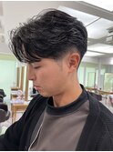 ビジネスヘア就活ヘアツーブロック刈り上げフェードメンズ