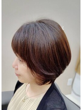 アンジュール コロレ(1//jour colore) ホームカラーの濁りと乾燥をツヤ髪に転換し脱・エイジングヘア