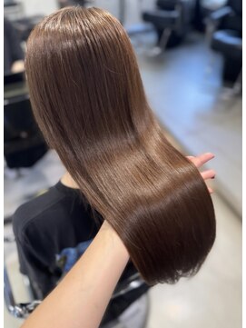 アルテ(ARTE) 【ARTE表参道/青山】小顔レイヤー×シアベージュ