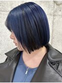 アンブレラカラーブルー×切りっぱなしボブ 岐阜美容院