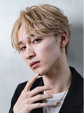 アリエッタ(aRietta) フェザーショート/フェザーパーマ/ミルクティベージュ