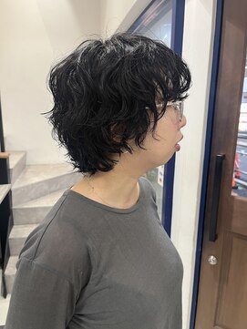 ウクラ バイ レシッド 池袋(uchla by rcid) ウルフレイヤー☆ニュアンスパーマ