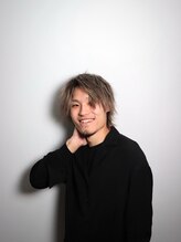 スタイリストページだけでは伝えきれない各スタイリストの魅力を徹底紹介