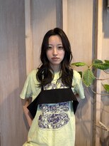 ニーノ(Nino)&nbsp;オリーブベージュにハッシュカット