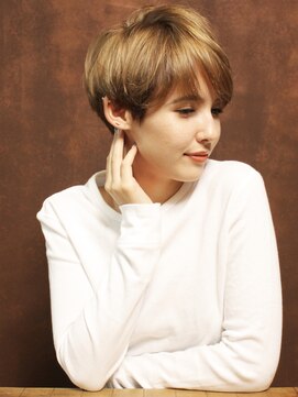 シアンデルカ(CYANDELUCCA) ふんわりマッシュショート