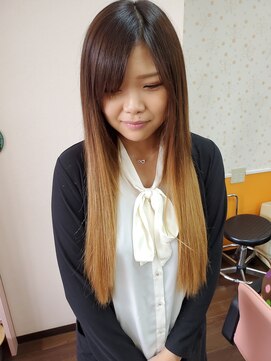 美容室イーナ(e na) エクステでグラデーション