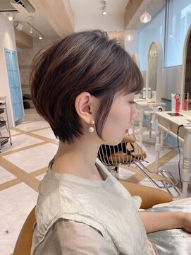 ロンド ストラーダ 心斎橋(Lond strada) 【津賀　涼】ショートグレージュカラーボブウルフココアベージュ