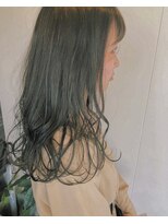 エヌ(n)&nbsp;オリーブグレージュ