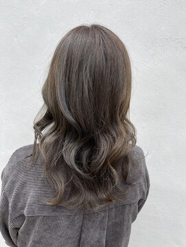 ミント バイ フォルテ(mint by FORTE) レイヤーカット×ビターグレージュ