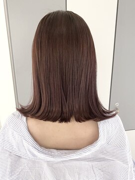 ラベスト キョウト(LOVEST) ベリーピンクのミディアムヘア