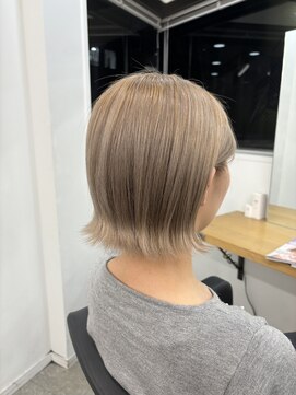 エイト 恵比寿店(EIGHT ebisu) 透明感ベージュラベンダーブラウンオリーブグレージュ