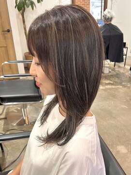 ヴィップルーム(viproom) マッシュショート/アッシュカラー/シースルバング/大人ボブ