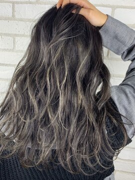 ディーバ 銀座(D.I.E.V.A) 20代30代40代50代海外風レイヤーヘアハイライトオリーブベージュ